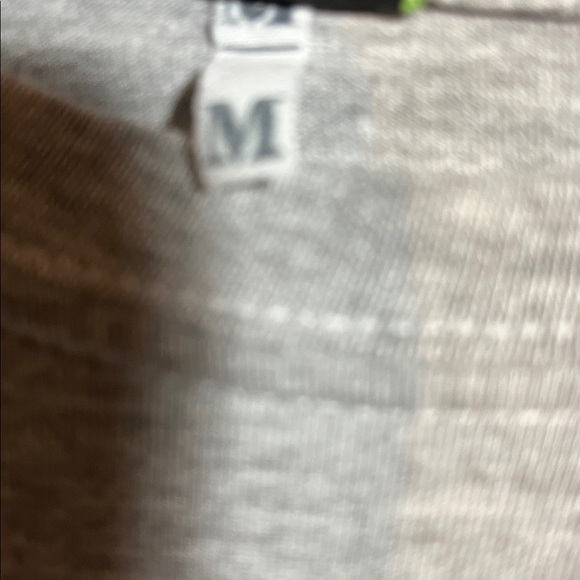 Paramore t shirt - Picture 4 of 6